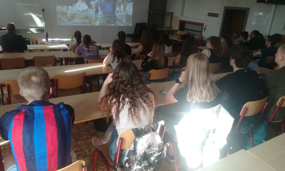 Conférence à l'AR d'Izel (07/06/2023)