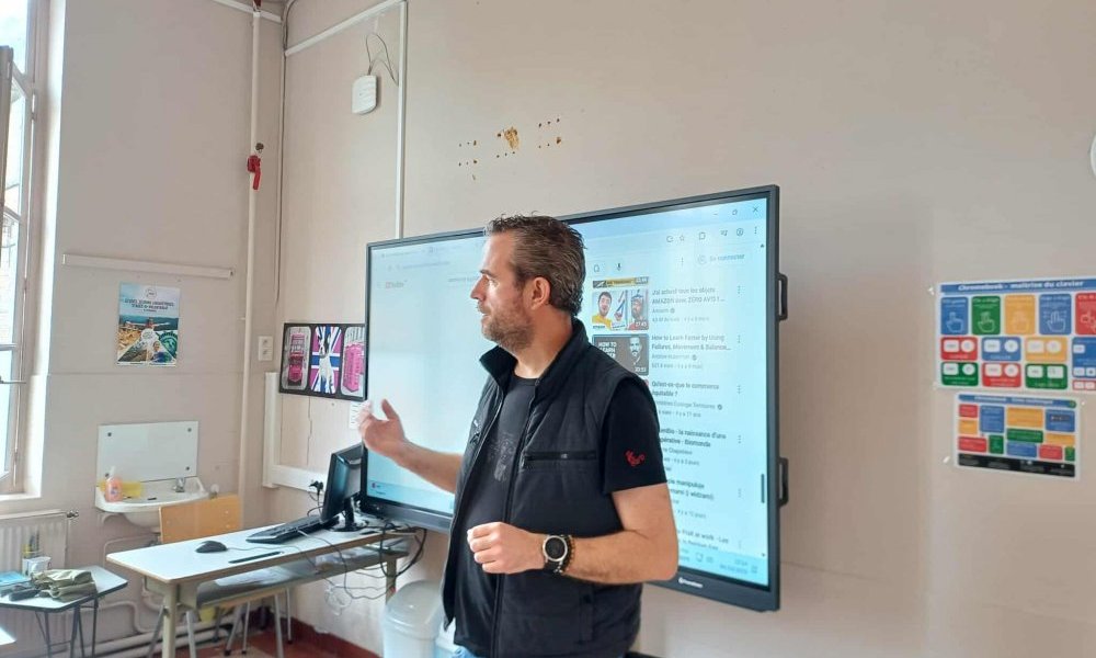 Échanges avec les étudiants de Commerce extérieur ce samedi matin à l'ESA Namur