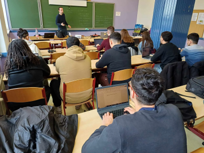 Présentation et échanges avec les élèves d'"International Trade" de la Haute-École Condorcet de Charleroi (13/02/24)