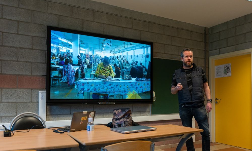 5 présentations en 2 jours aux élèves de 1ère Bachelier Marketing au cours de Marketing Durable de la Haute-École Condorcet !