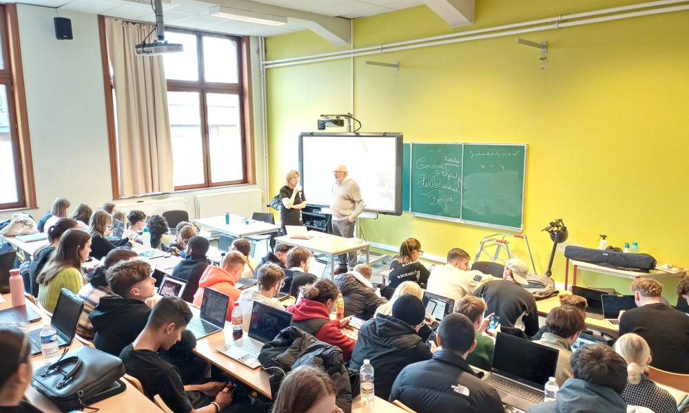BFTF et Elecosy devant les élèves de Marketing de la HE Condorcet de Mons (10/11/2023)