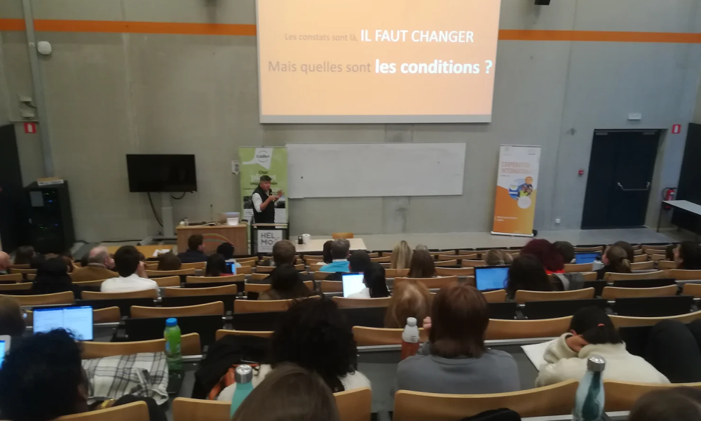 Conferentie georganiseerd door de HELMO in Liège (18/04/2023)