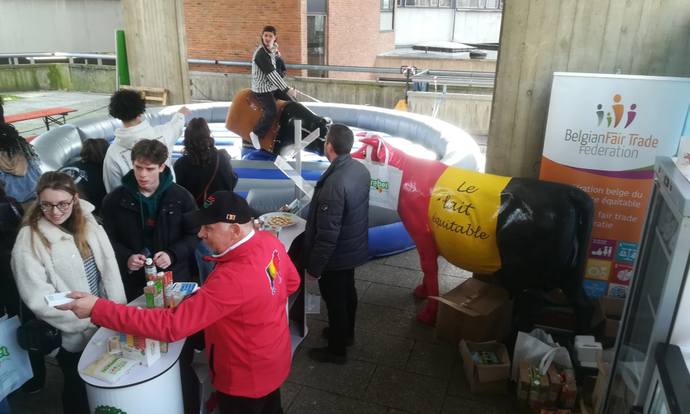 Stands de sensibilisation et de dégustation à la fête de l'Université de l'UNamur (23/03/2023)